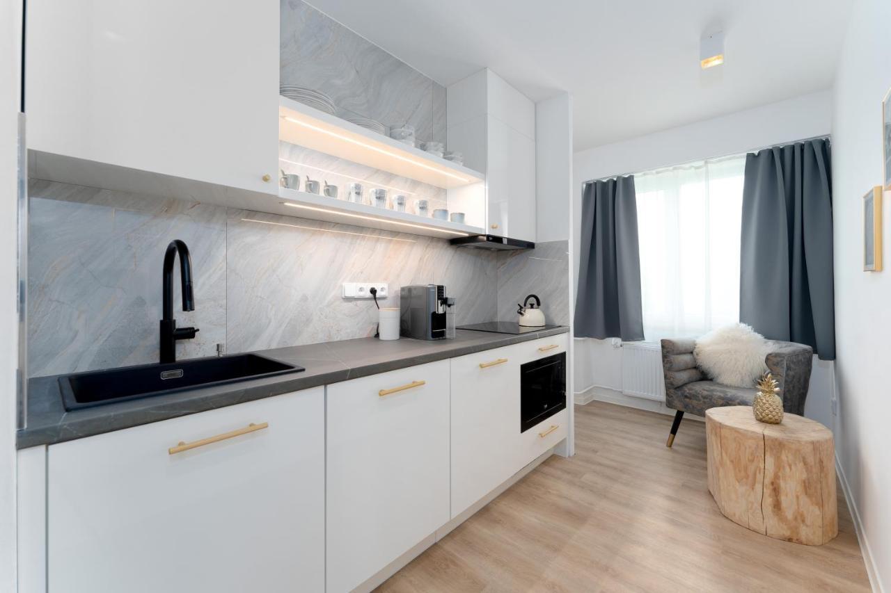 Apartman ออสตราวา ภายนอก รูปภาพ